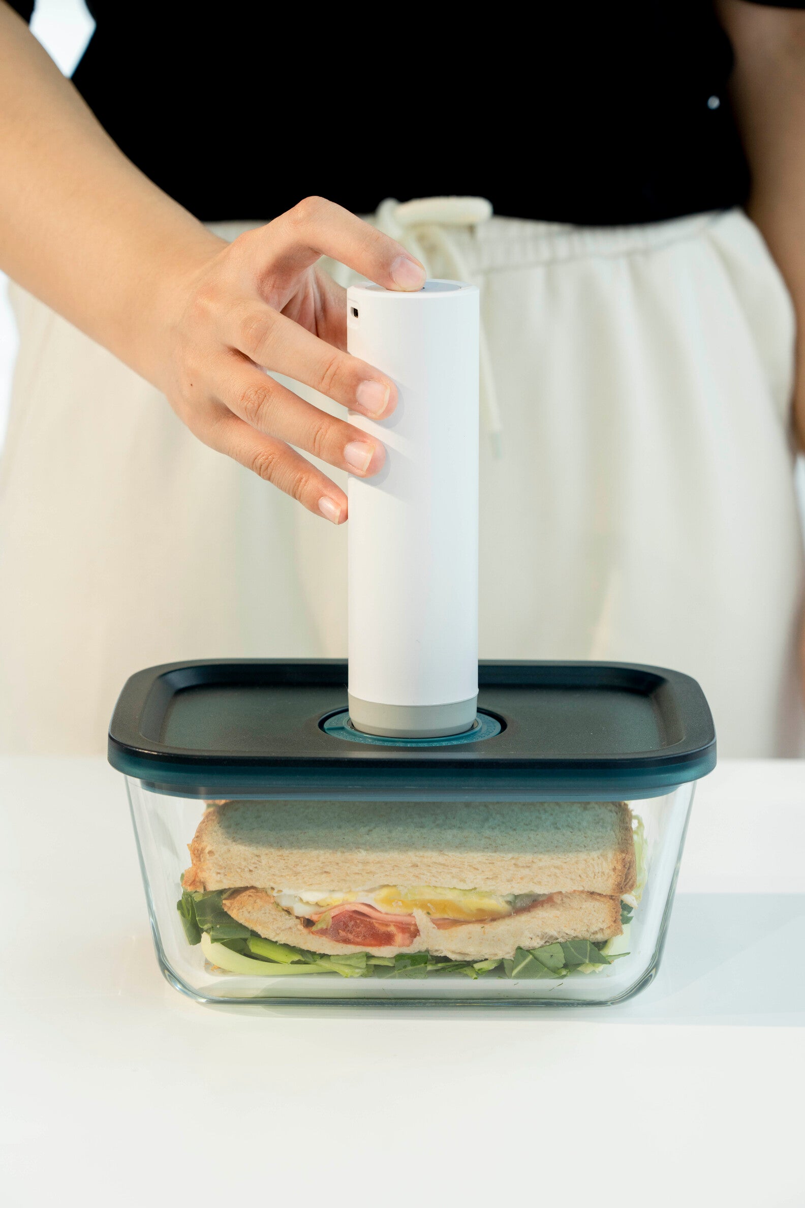 SUPER PACK Tuppers + Bomba eléctrica